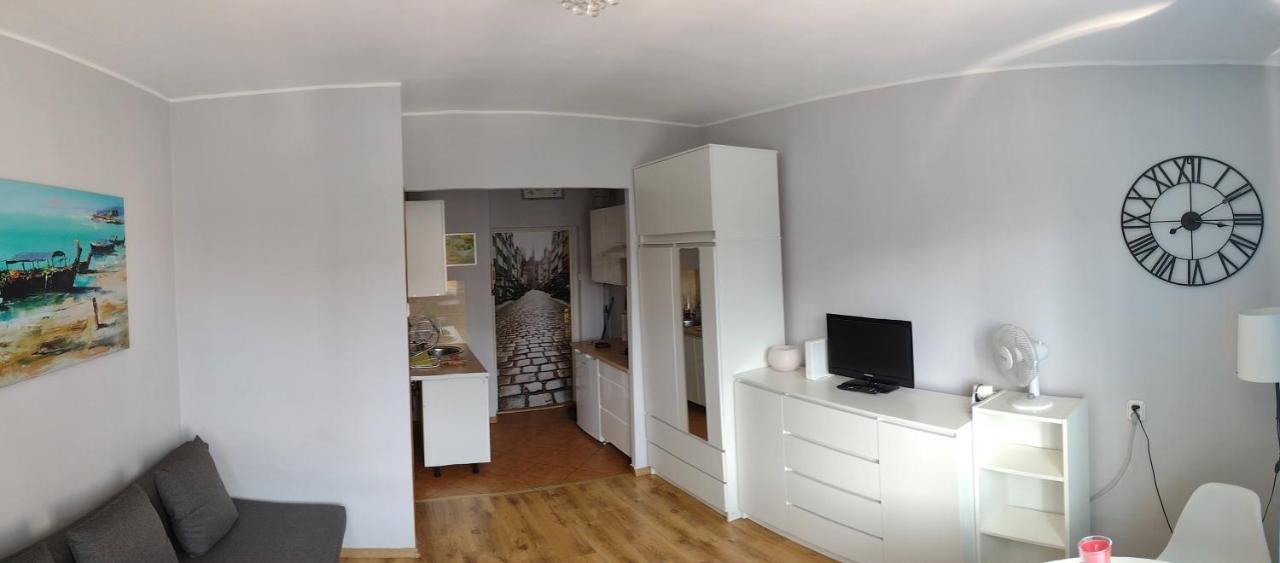 Sunny Studio Apartment Gdansk Exterior photo